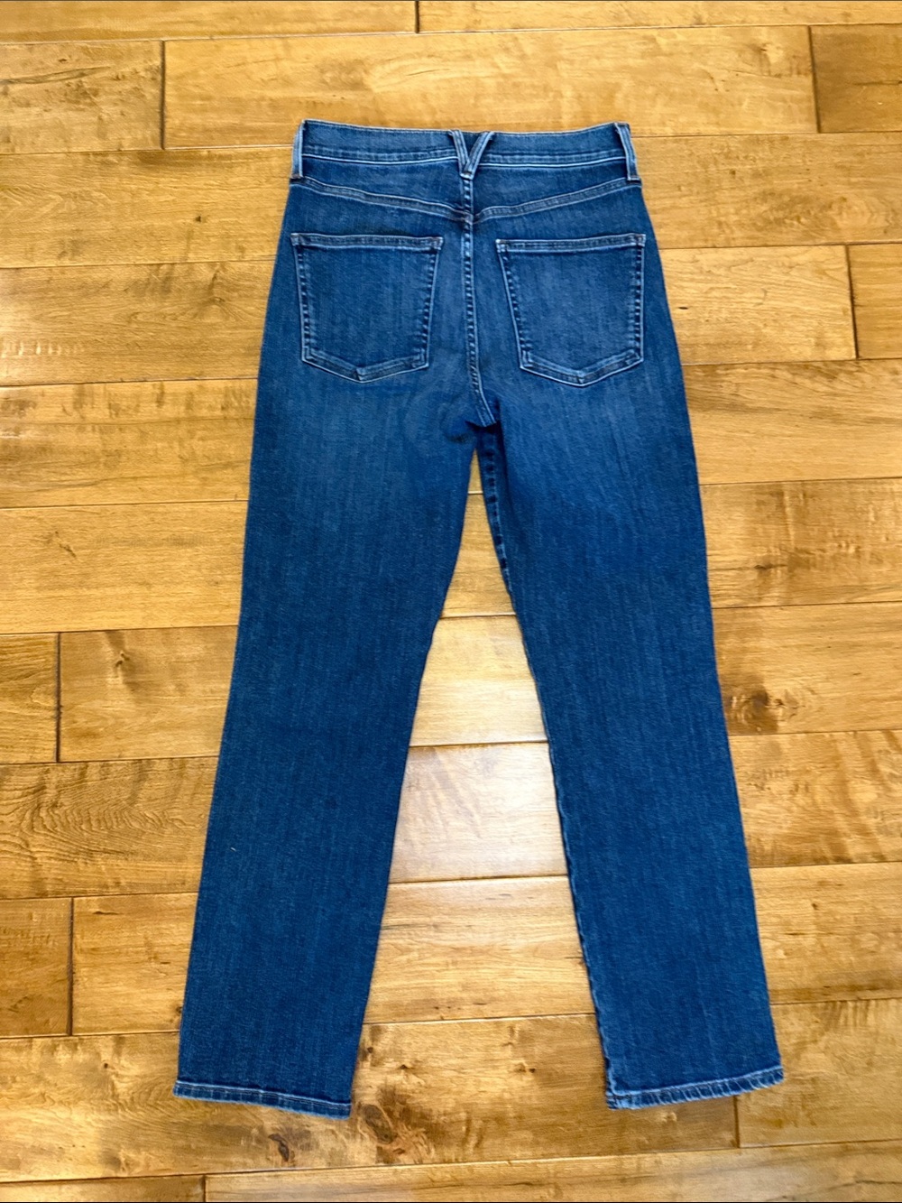 VERONICA BEARD Ryleigh High Rise Jeans - Picture 12 of 13
